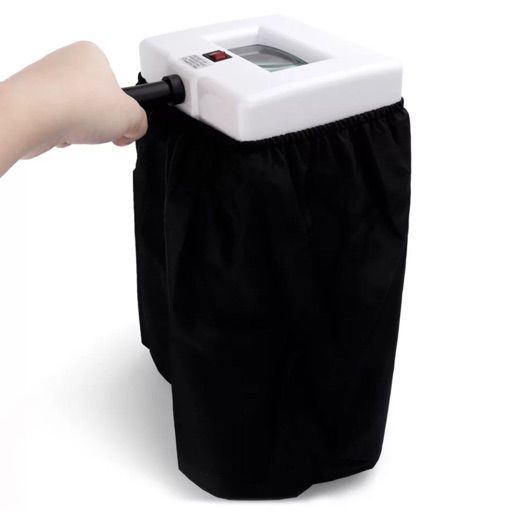 Herramienta profesional de luz ultravioleta para el diagnóstico de la piel en tratamientos dermatológicos y estéticos.