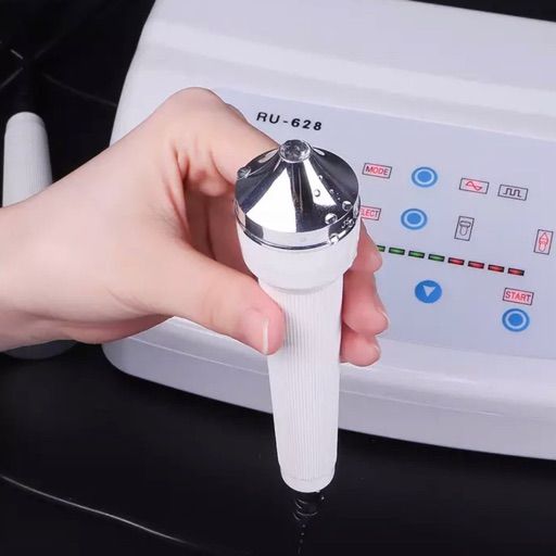 Tecnología de ultrasonido para mejorar la absorción de productos y el cuidado de la piel.